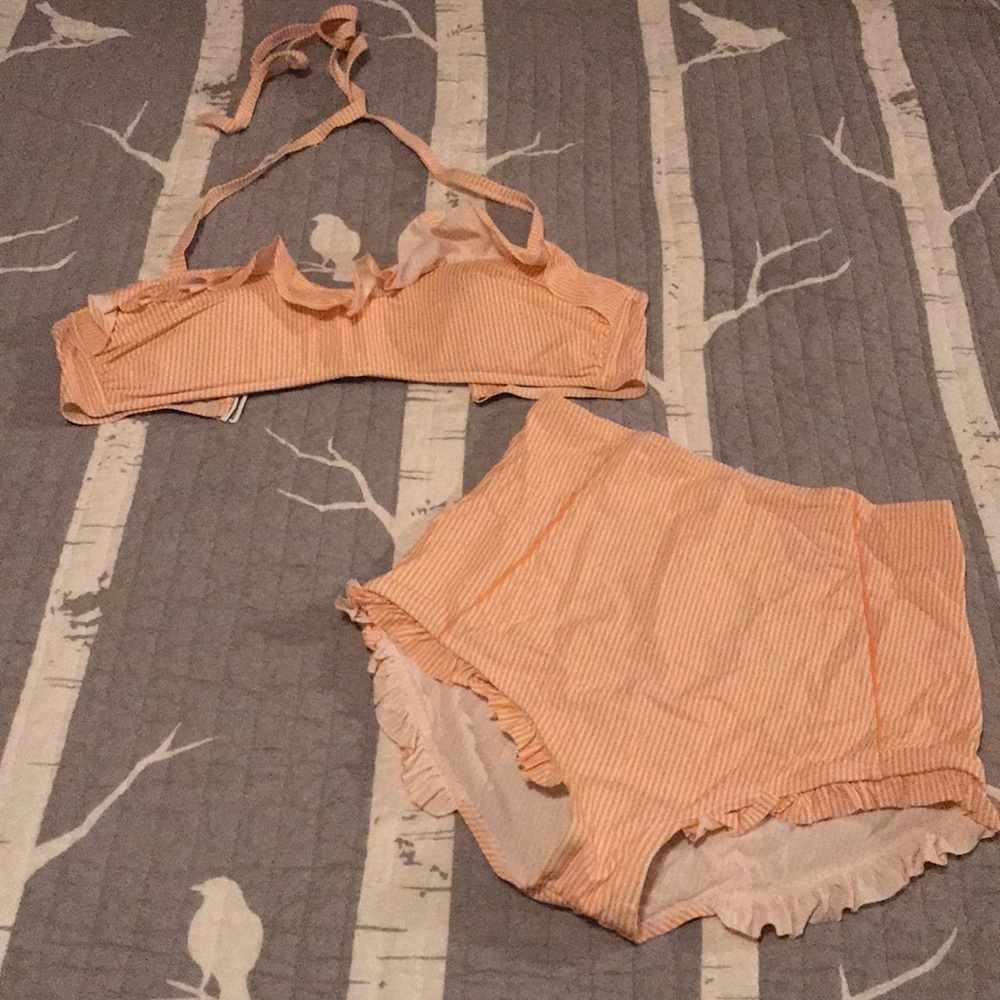 Cute retro high waisted bikini